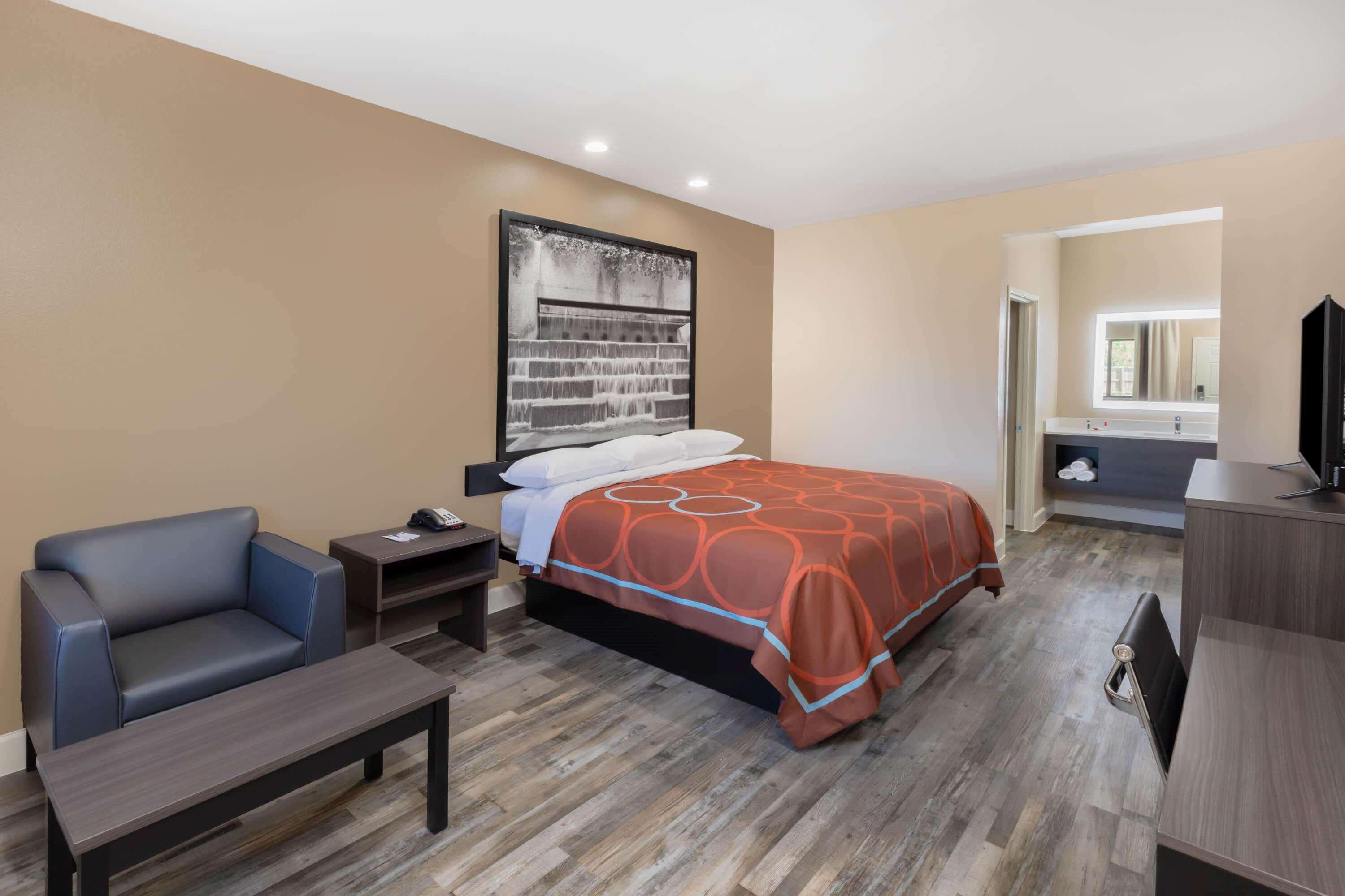 Super 8 By Wyndham Houston Nw Beltway 8-West Rd Hotel Ngoại thất bức ảnh