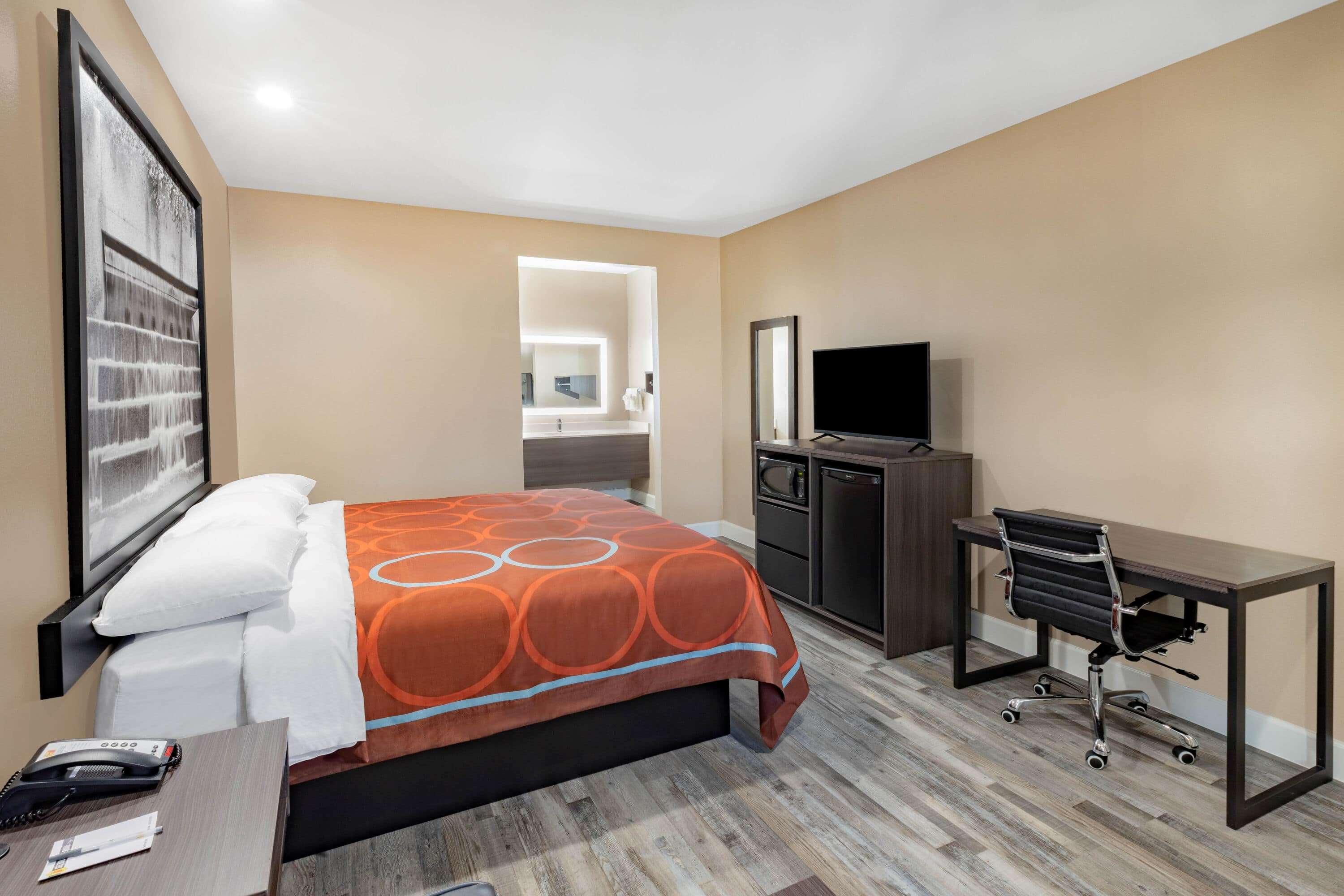 Super 8 By Wyndham Houston Nw Beltway 8-West Rd Hotel Ngoại thất bức ảnh